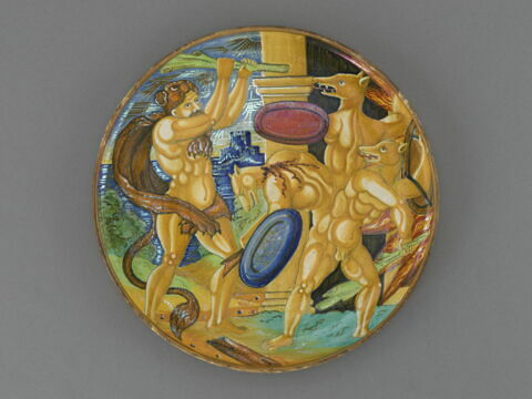 Coupe ronde : Hercule et Cerbère