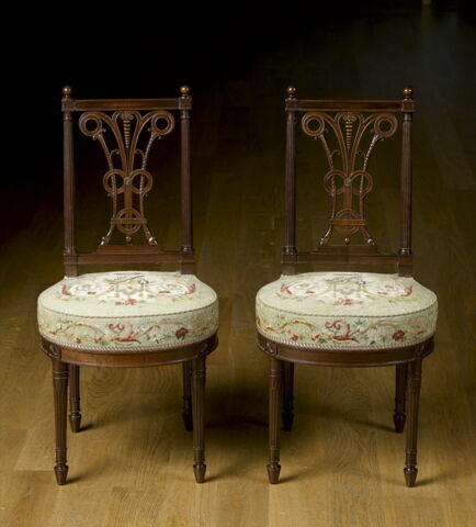 Chaise à dossier ajouré, d'une paire avec OA 10982, image 4/5