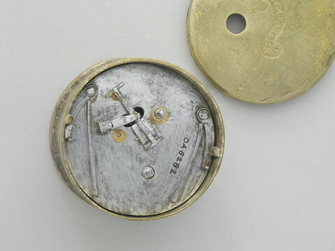 Horloge de table cylindrique, image 4/4