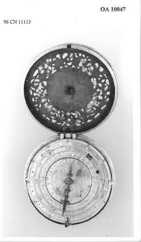 Montre de forme 