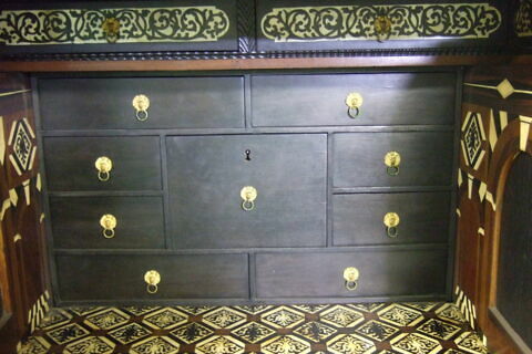 Cabinet sur piètement, image 12/23
