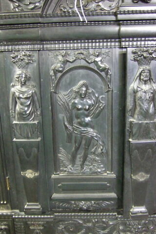 Cabinet sur piètement, image 21/23