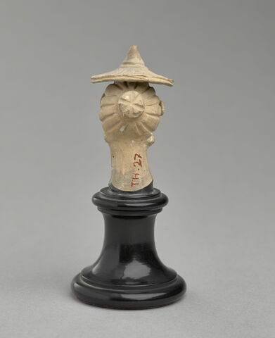 Tête de femme coiffé au pétase, image 4/4
