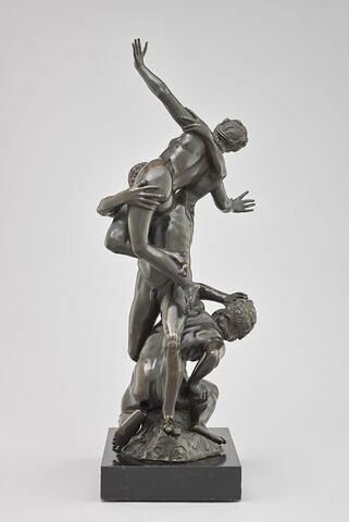 Groupe sculpté : enlèvement de la Sabine, image 4/5