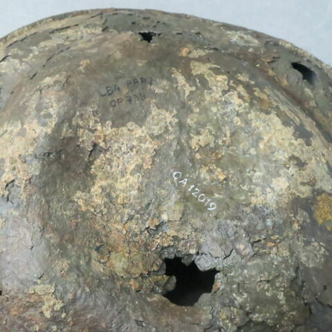 Ecuelle d’une paire aux armes de France et du Dauphiné de Louis de Guyenne (1397-1415), image 2/2