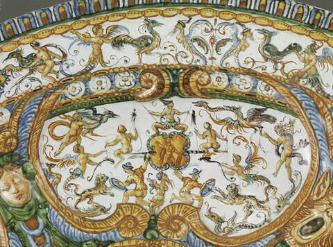 Grand plat ovale : le Triomphe de Joseph, image 4/6