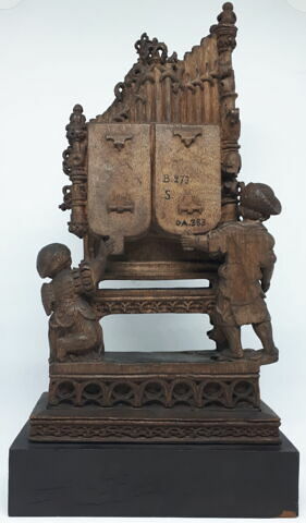 Groupe sculpté : orgue et deux enfants, image 4/4