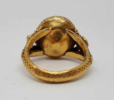 Bague en or avec une améthyste en intaille, image 4/4