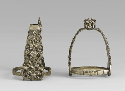 Paire d'étriers, image 2/2