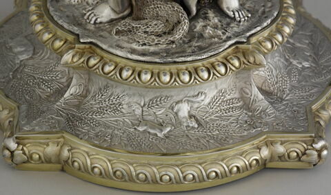 Coupe d'un ensemble de quatre (OA 12519 1 à OA 12519 4) du surtout de table du duc de Luynes (1802-1867), image 3/15