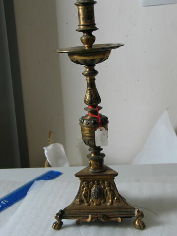 Chandelier d'autel (d'une paire), image 3/6