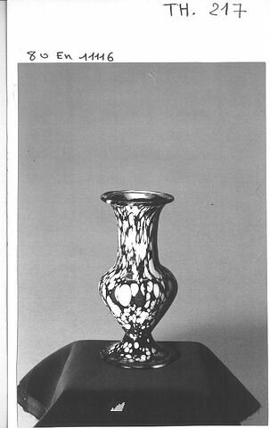 Petit vase, image 1/6