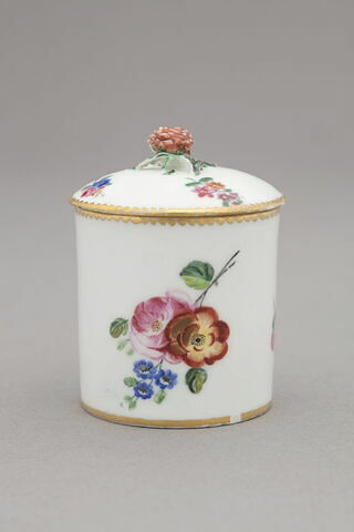 Pot à pommade en porcelaine, d'une paire, image 5/6