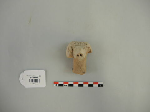 figurine, image 2/8