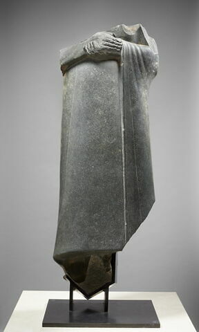 Statue I, image 1/6