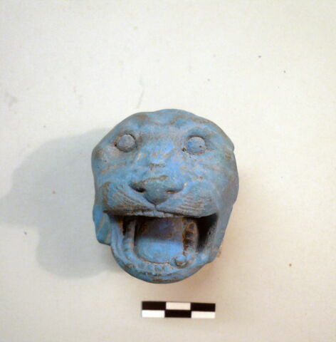 figurine
