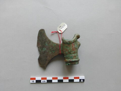 hache, image 2/2