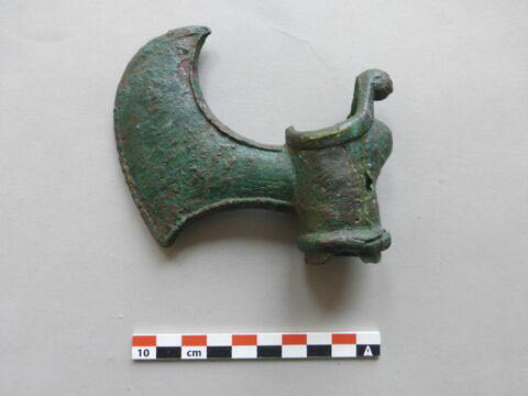 hache, image 2/2