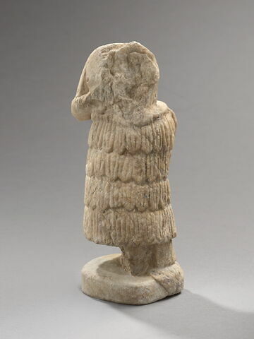 statue, image 5/15