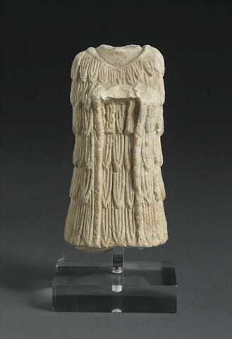 statue, image 10/12