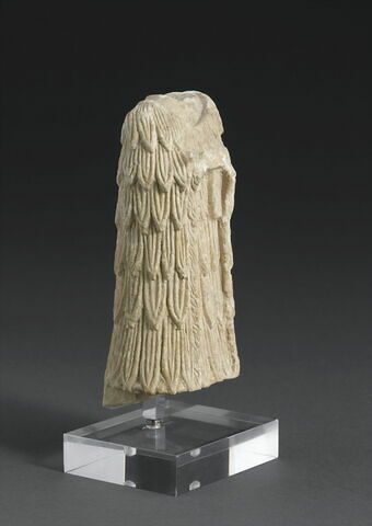 statue, image 11/12