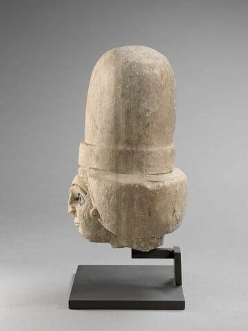statue, image 5/20
