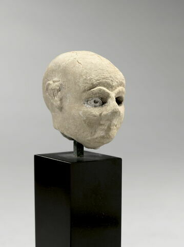 statue, image 11/18