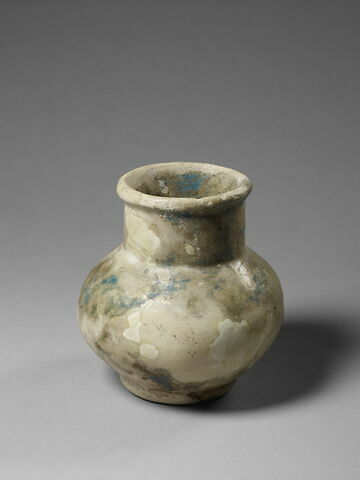vase, image 2/2