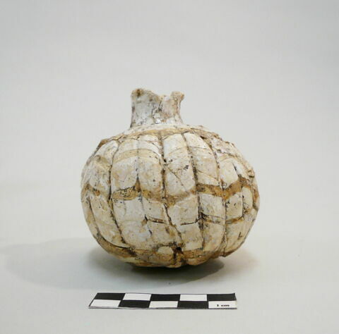 vase, image 2/3