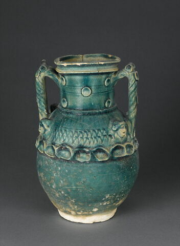 vase, image 2/2