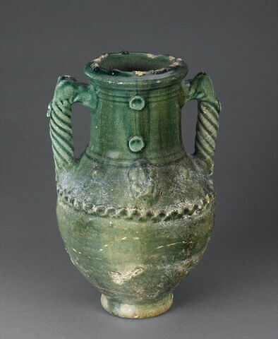 vase, image 2/2