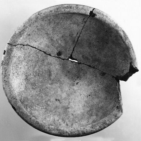 vase, image 3/3