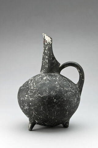 vase, image 2/3