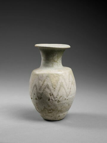 vase, image 3/5