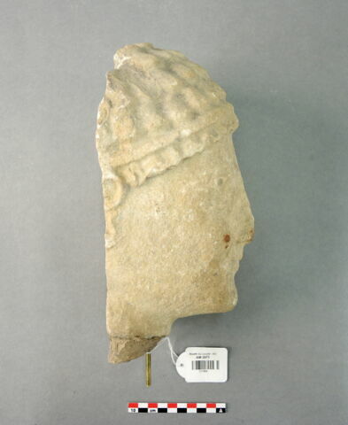 statue, image 3/7