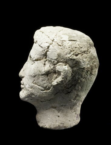 statue, image 5/9