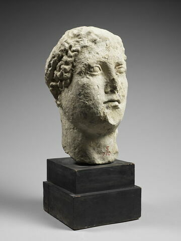 statue, image 4/6