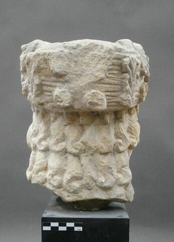 statue, image 6/6