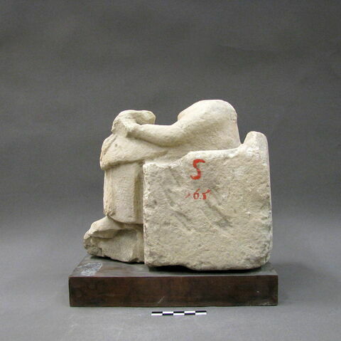 statue, image 3/4