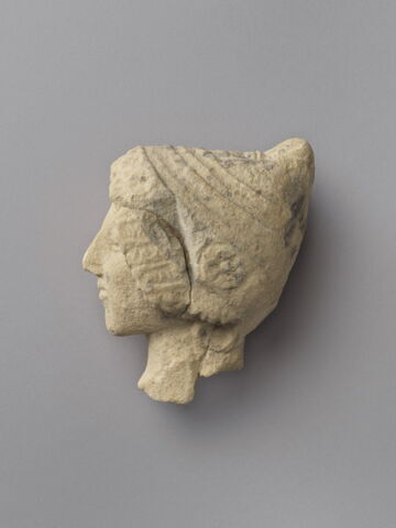statue, image 3/4