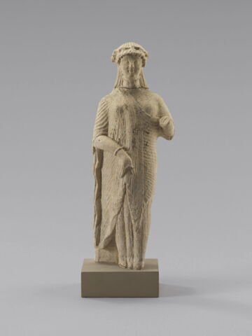 statue, image 2/5