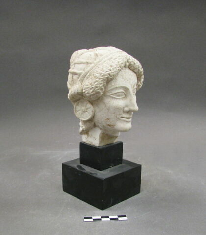statue, image 8/11