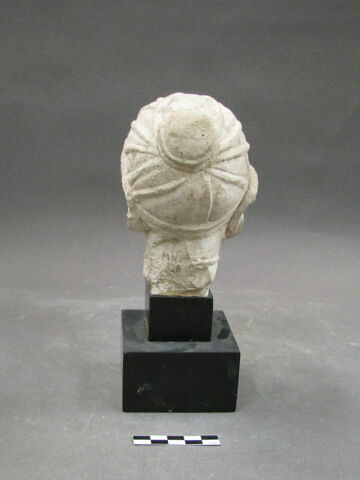 statue, image 11/11