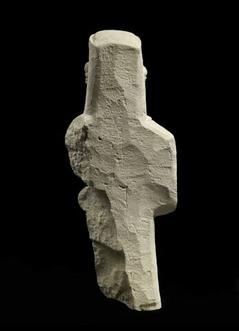 statue, image 3/6