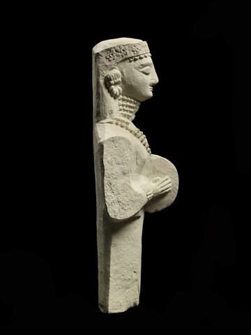 statue, image 4/6