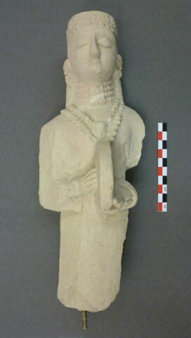 statue, image 2/6
