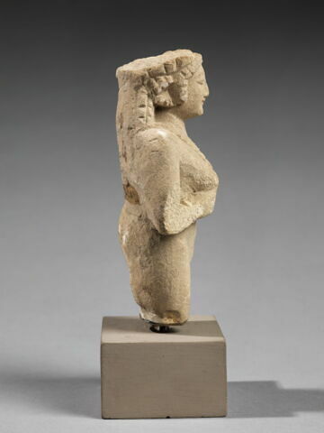 statue, image 5/11