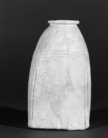 vase, image 6/6