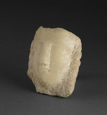 tête funéraire, image 2/2