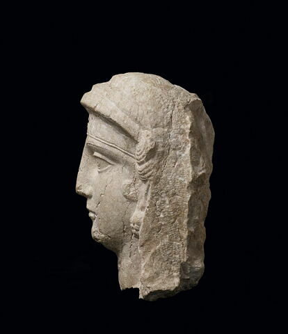 relief, image 2/3
